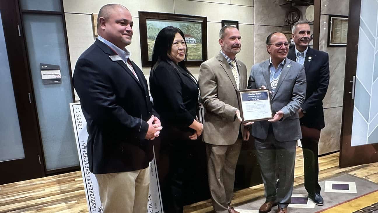 Chief Batton receiving the USDA grant to promote Chahta language.